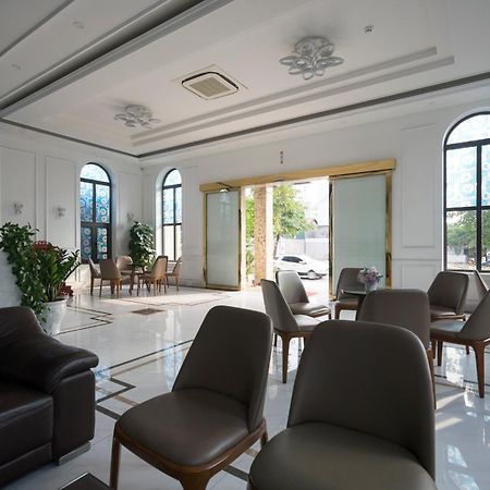 Boston Halong Hotel Халонг Экстерьер фото